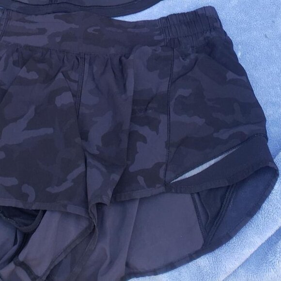 Lululemon Athletica Camo Set:  Tank with mesh and back vent and shorts - Picture 3 of 15